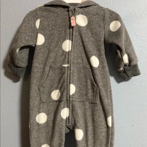Cater's Baby Girl Teddy Bear Zip up Hoddie Oniese. Size 3 Months